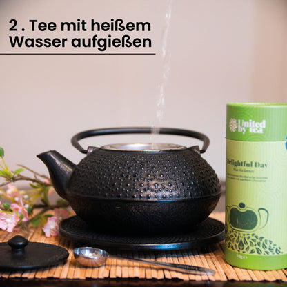Große gusseiserne Teekanne – "Kyusu" (1,5 Liter)