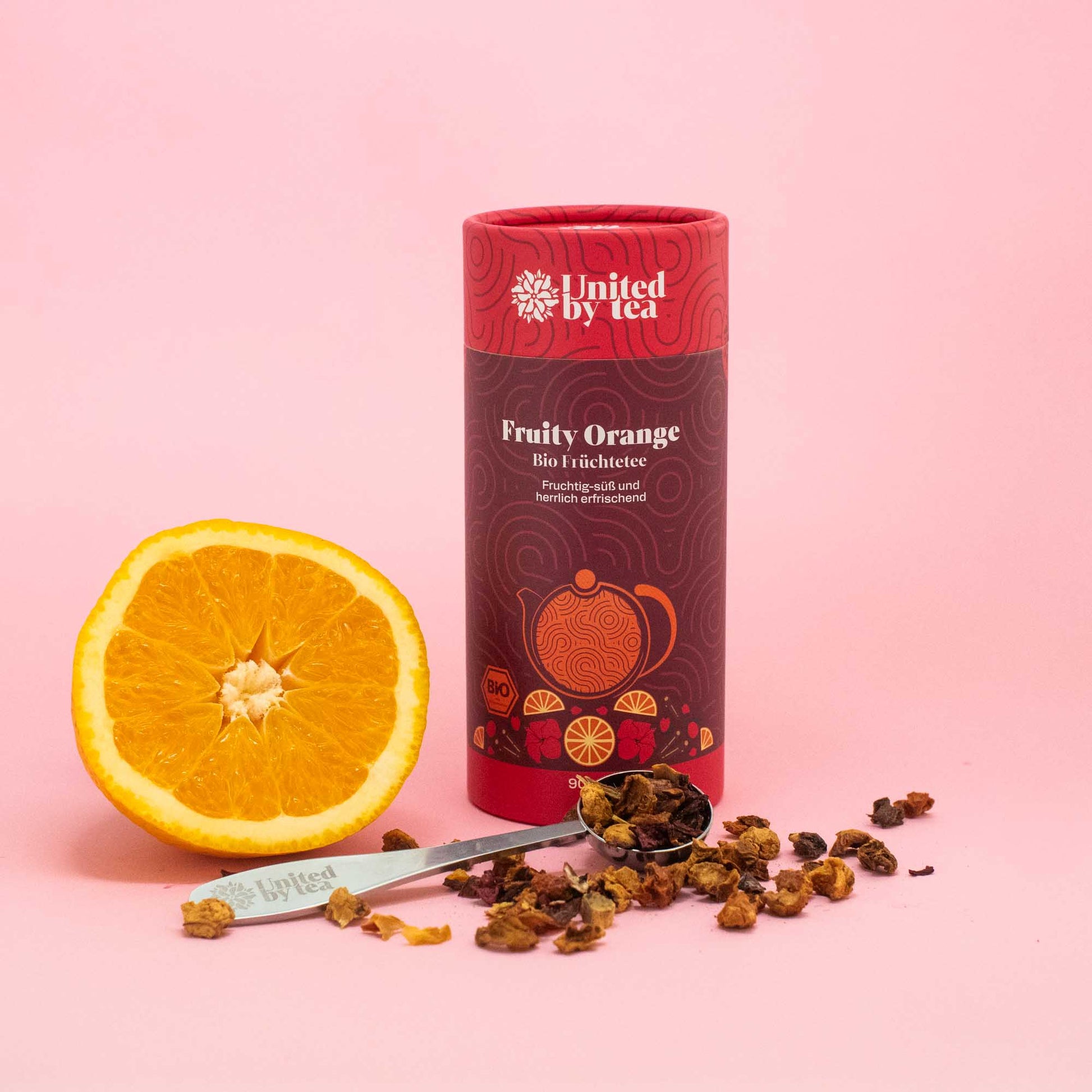 Bio-Tee "Fruity Orange" mit Orange und Teemesslöffel