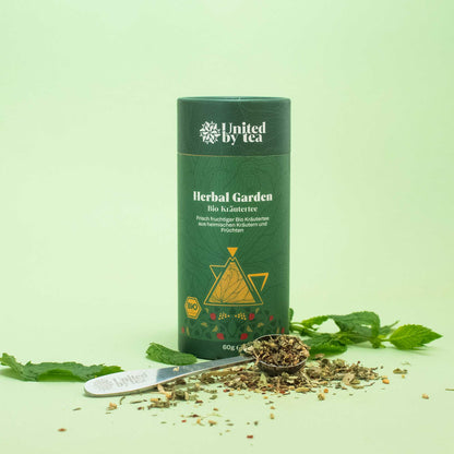 Bio-Tee “Herbal Garden” mit Pfefferminze und Teemesslöffel